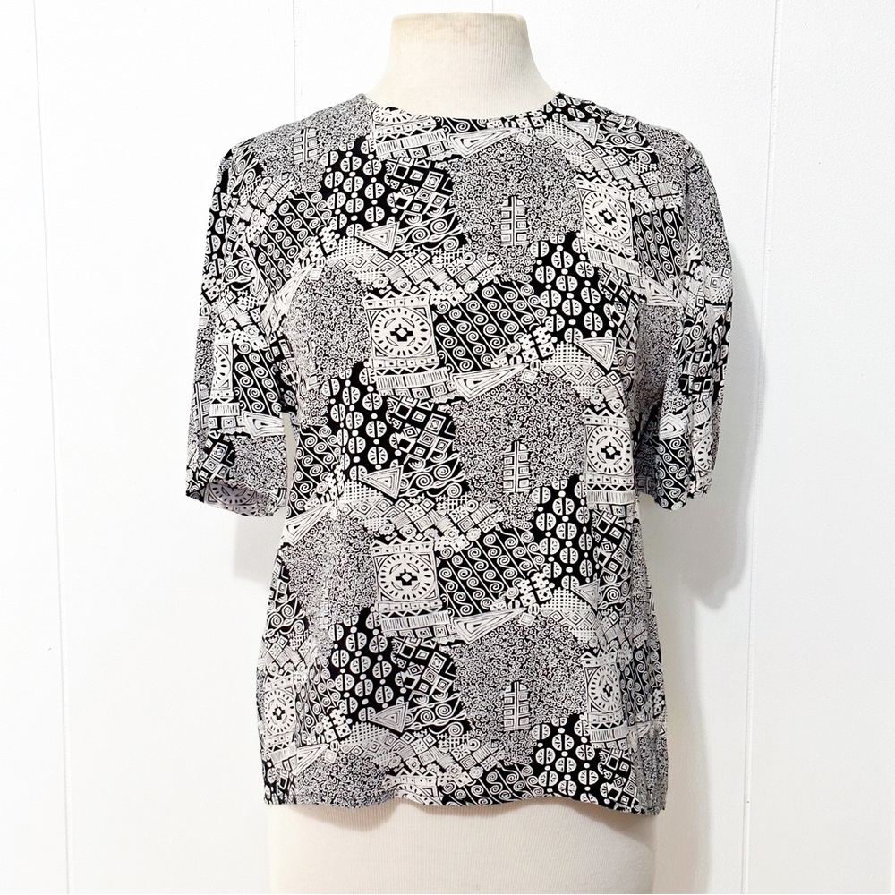 90s Black & White Pattern Mash Up Short Sleeve Top | Vintage